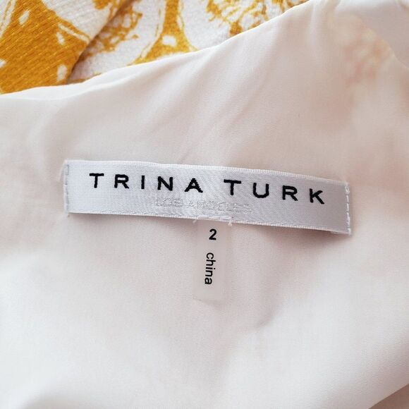 Trina Turk Jacinta 2 Dress Size 2 Yellow Sunburst Sheath Short Sleeve Lined - Picture 7 of 9